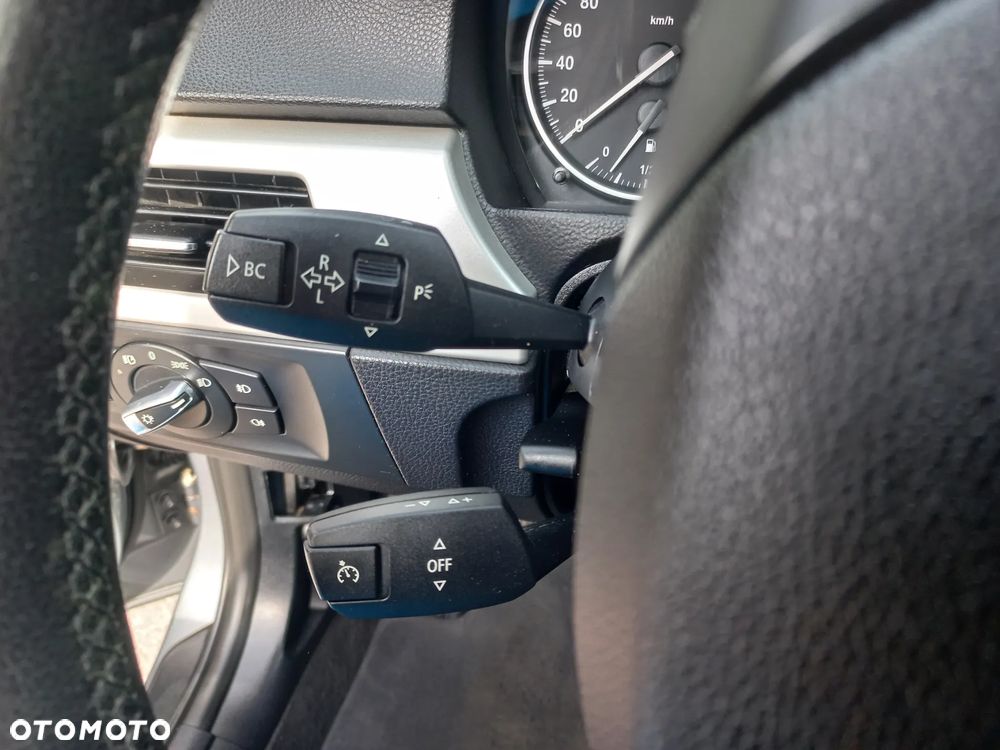 BMW Seria 3 318i Edition Exclusive - 34