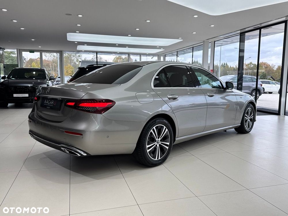 Mercedes-Benz Klasa E - 5