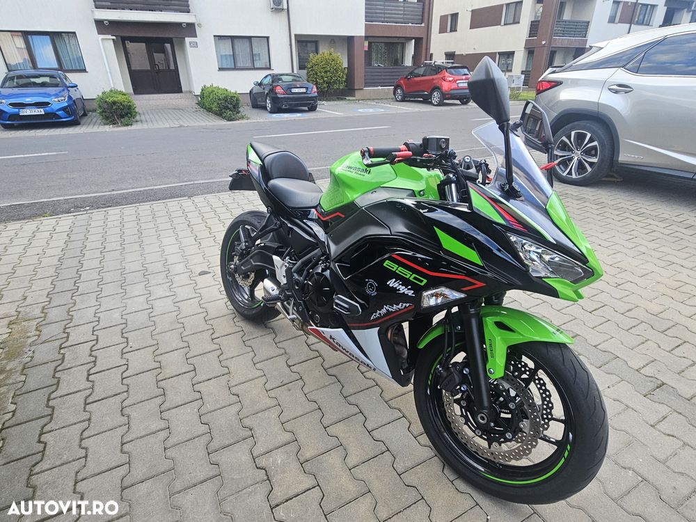 Kawasaki Ninja 650 KRT - 3