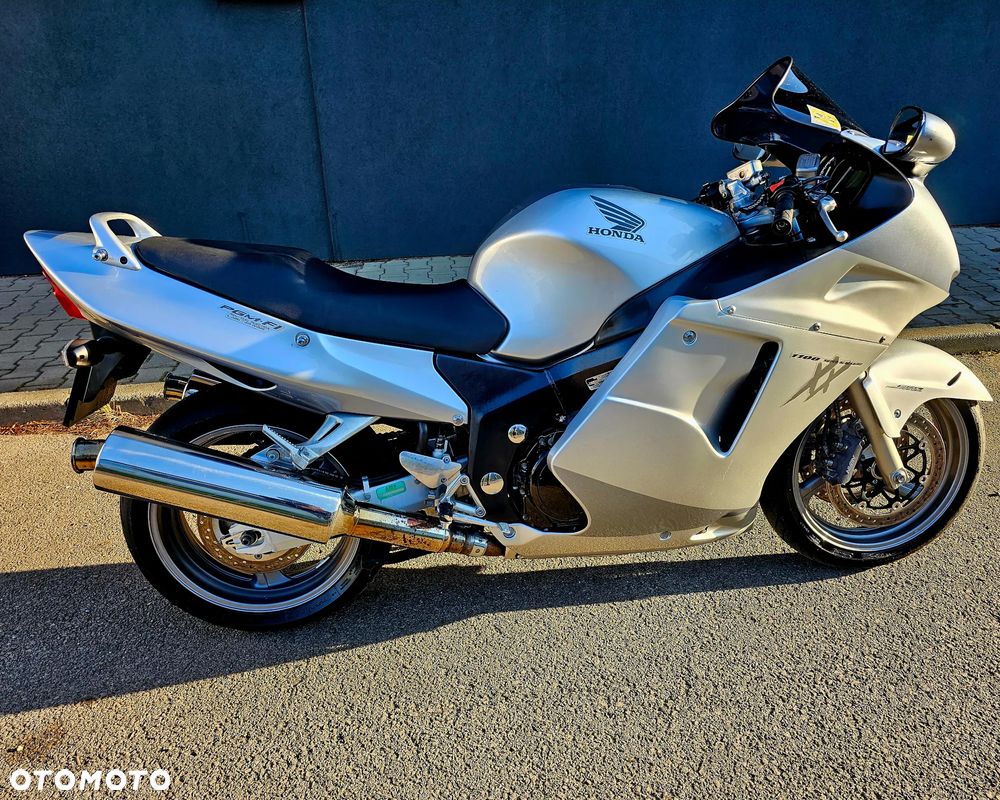 Honda CBR - 3