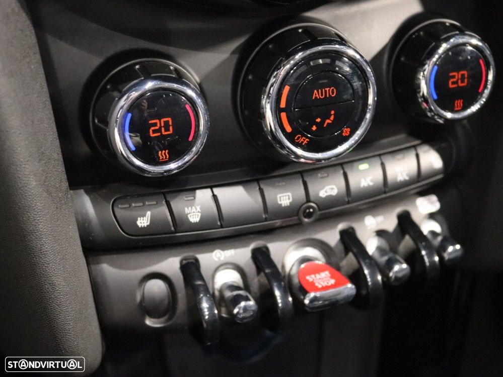 MINI Cabrio Cooper Premium Classic Auto - 23