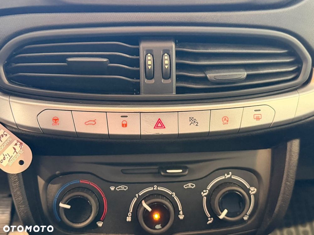 Fiat Tipo - 18