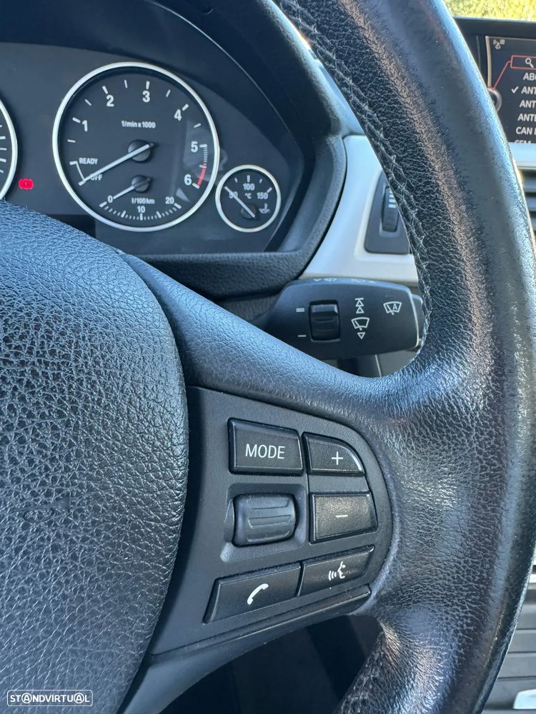 BMW 320 d Line Modern - 17