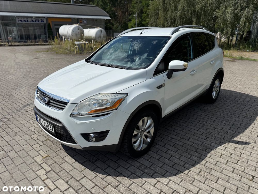 Ford Kuga 2.0 TDCi 2x4 Titanium - 21