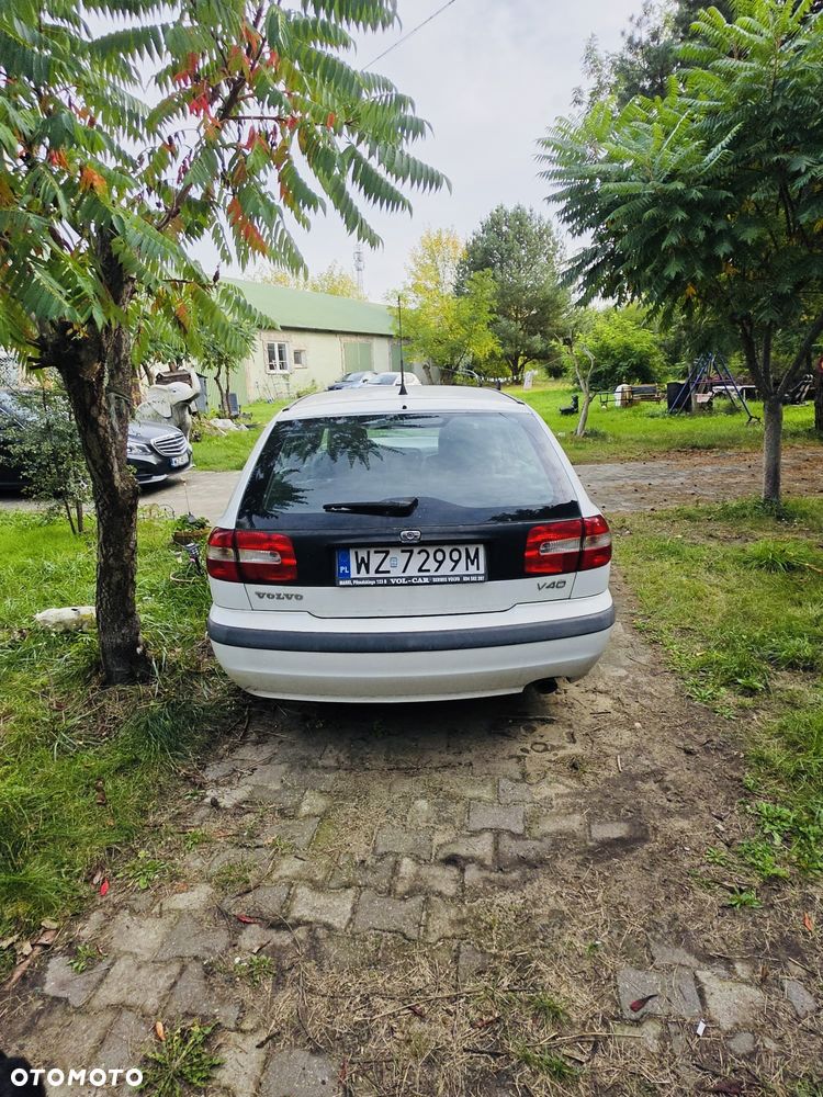 Volvo V40 1.8 Edition Plus - 2