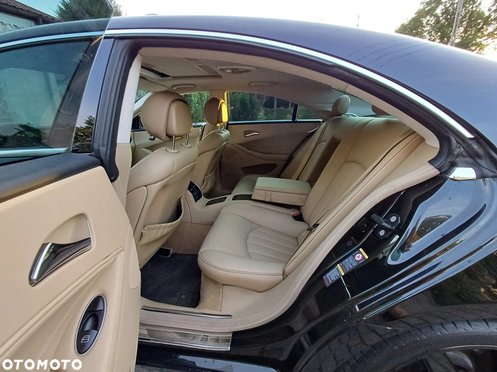 Mercedes-Benz CLS 320 CDI 7G-TRONIC - 25