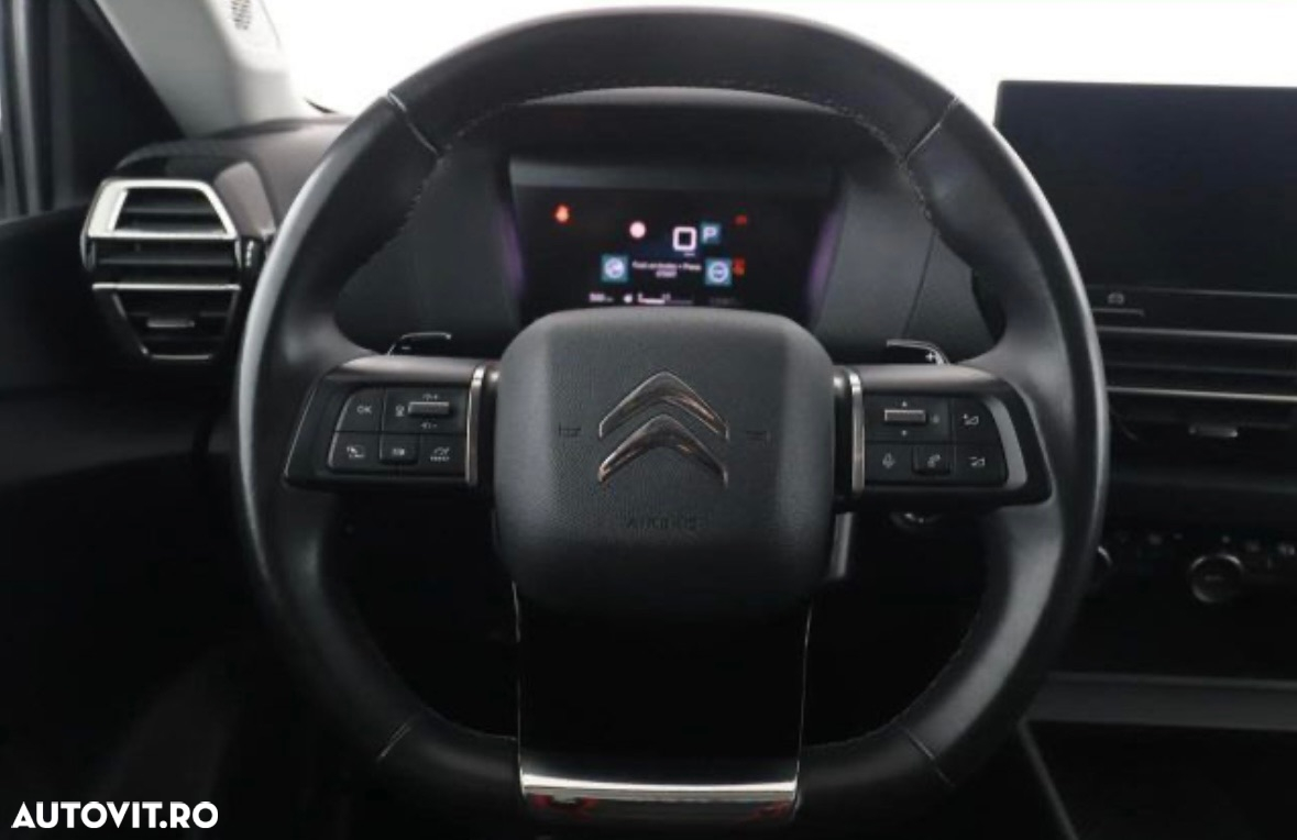 Citroën C4 BlueHDi 130 Stop&Start EAT8 SHINE - 11