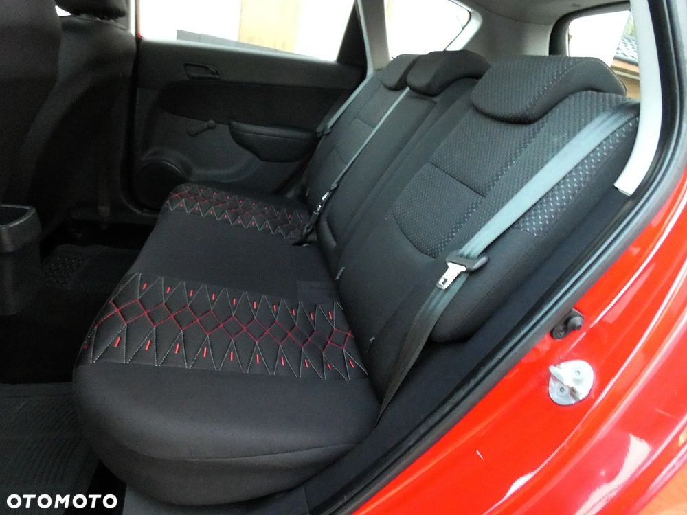 Hyundai i30 1.4 Classic - 6