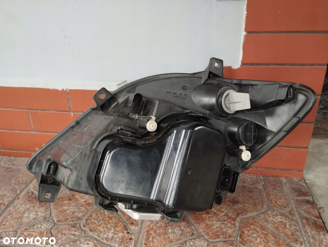 Lampa prawa Xenon Mercedes Sprinter 906 2006-2013 - 4