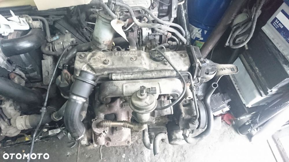 Ford Focus Mk1 Silnik 1.8 TDDI - 1