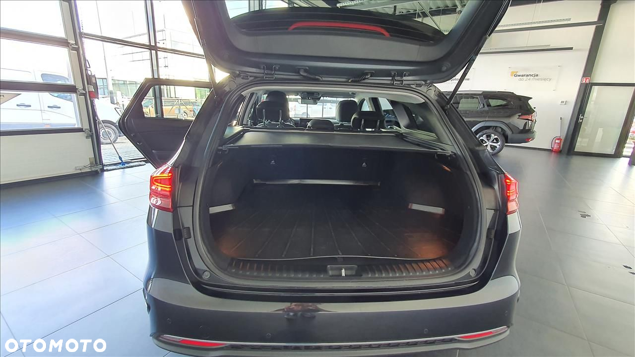Kia Ceed 1.5 T-GDI Tribute - 10