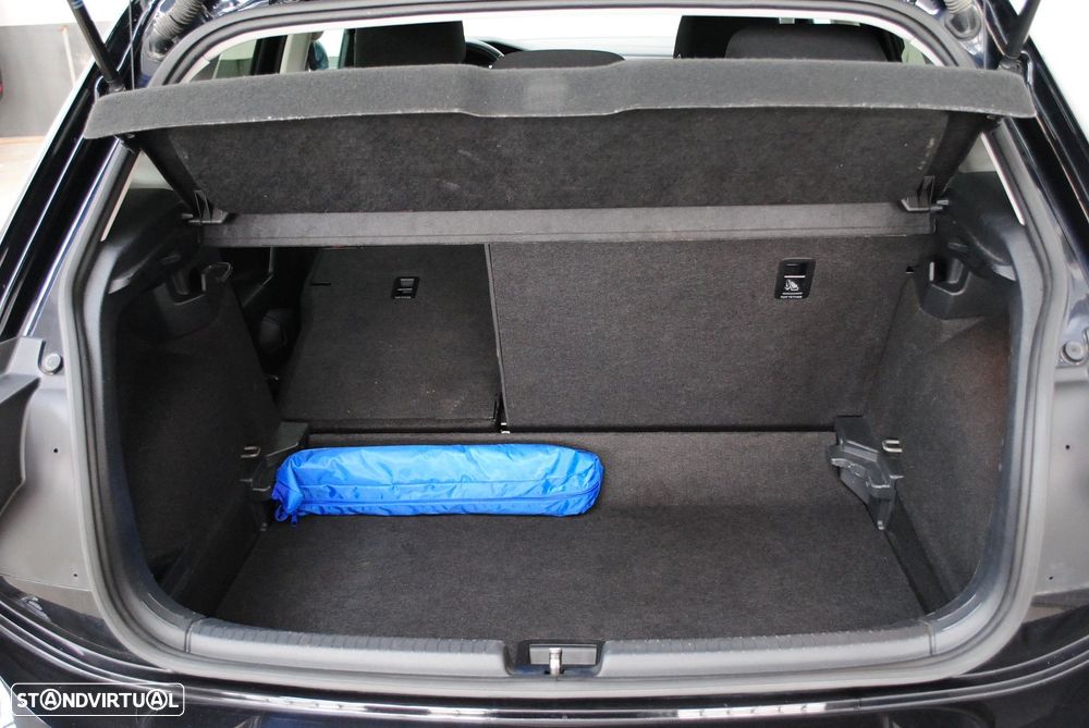 VW Polo 1.0 TSI Life DSG - 35