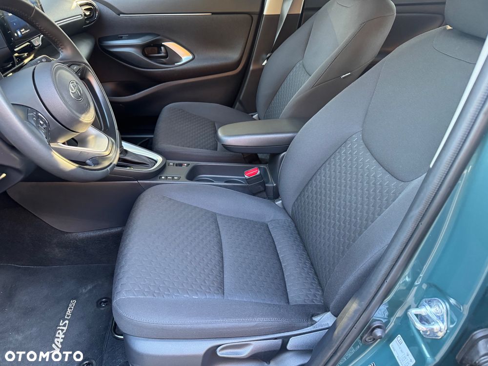 Toyota Yaris Cross Hybrid 1.5 Comfort - 13