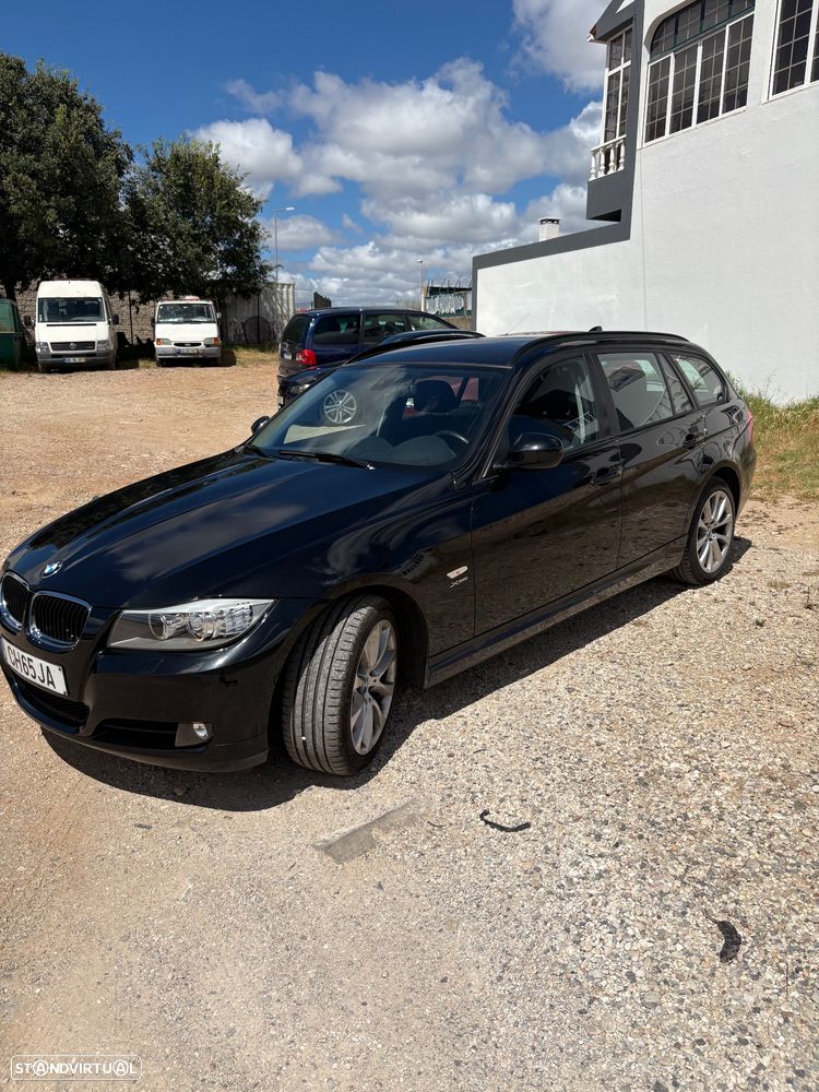 BMW 320 d xDrive - 1