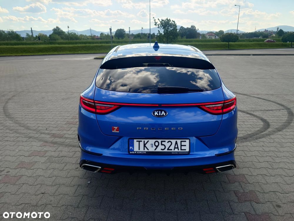 Kia ProCeed - 4
