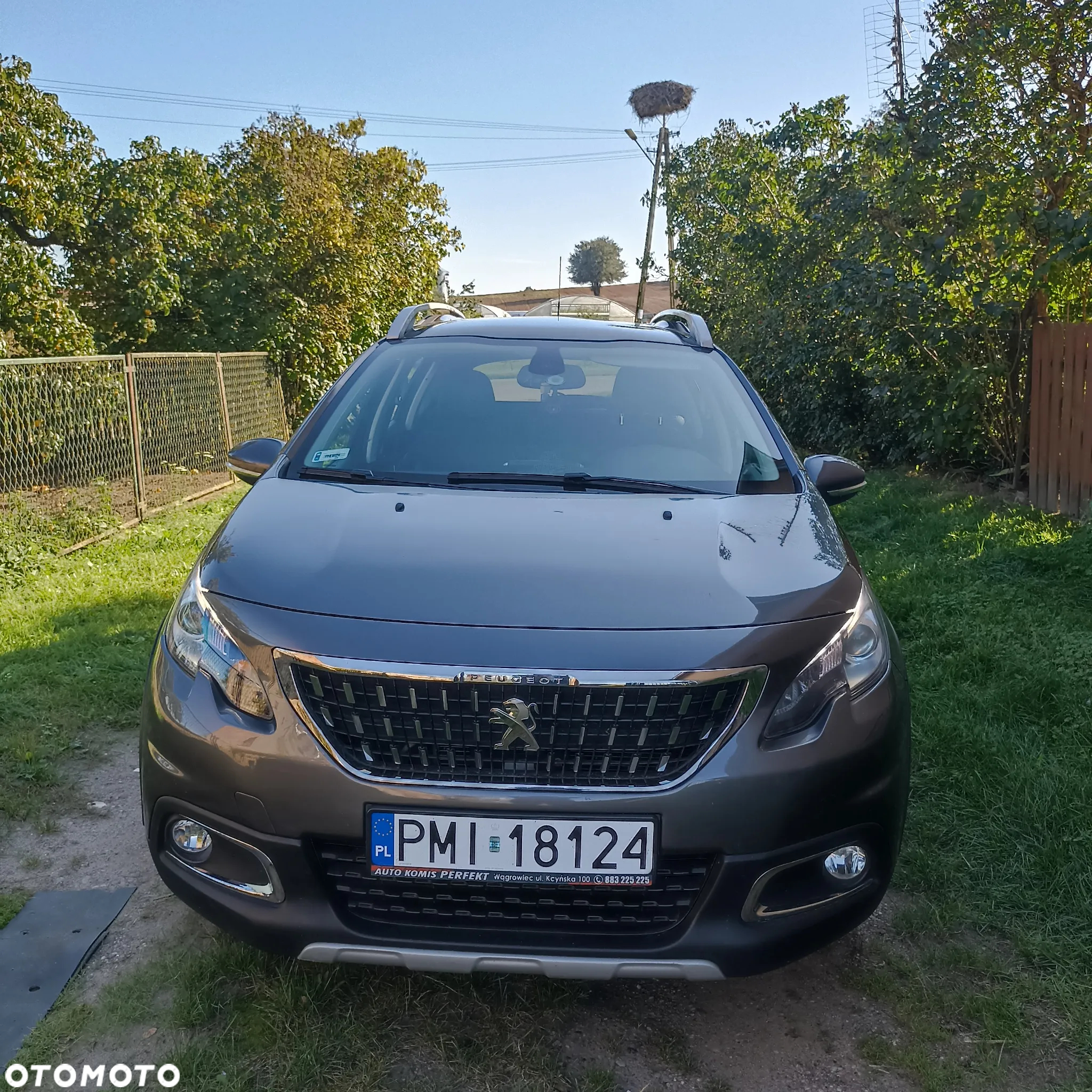 Peugeot 2008 1.2 Pure Tech Allure S&S - 6