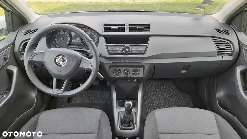 Skoda Fabia - 17