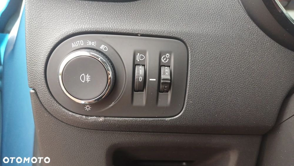 Opel Crossland X 1.2 Action - 18