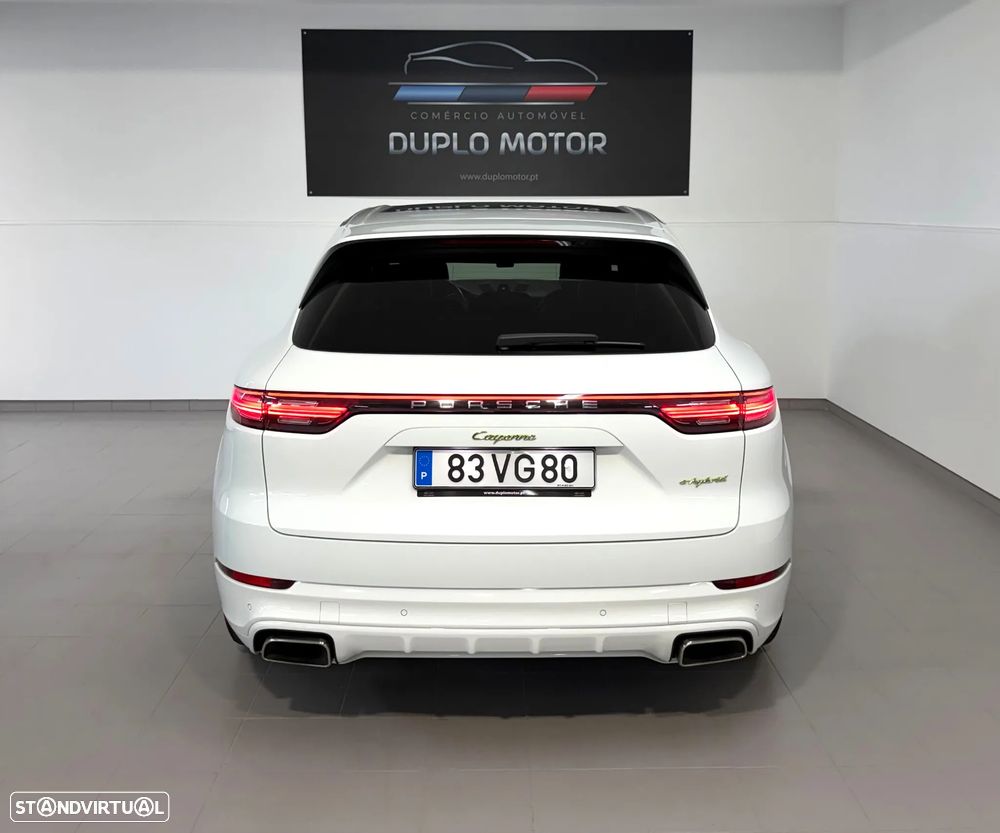 Porsche Cayenne E-Hybrid - 8