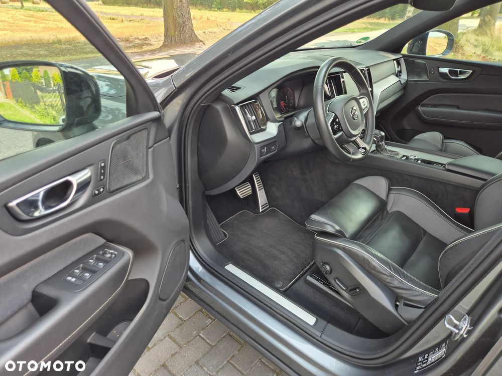 Volvo XC 60 D4 Geartronic RDesign - 12