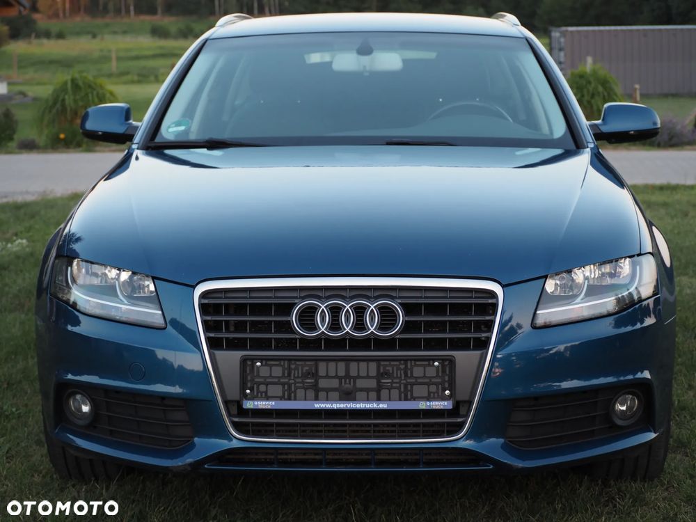 Audi A4 Avant 2.0 TDI DPF Ambiente - 10