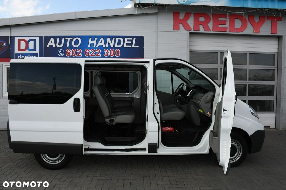 Renault Trafic - 13