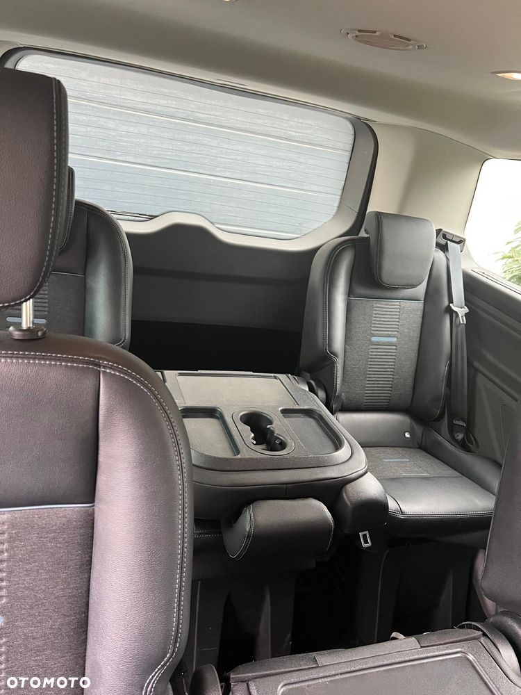 Ford Tourneo Custom - 5