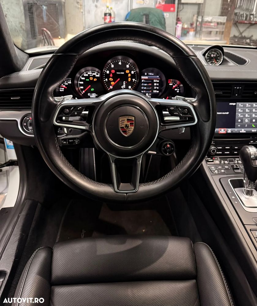 Porsche 911 - 13