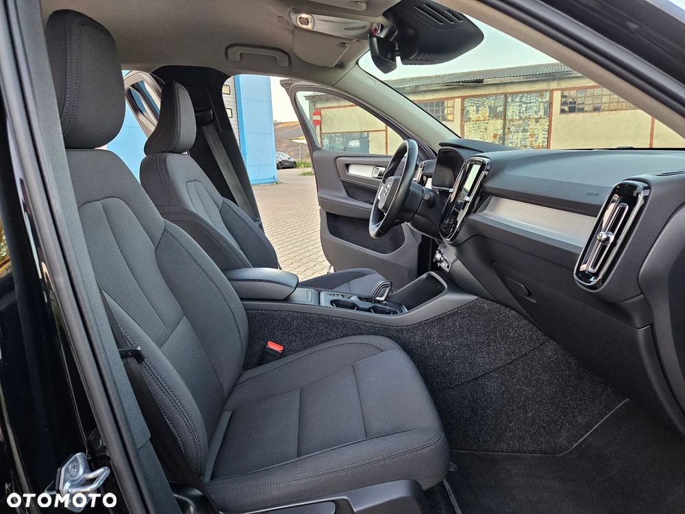 Volvo XC 40 B4 B Momentum - 11