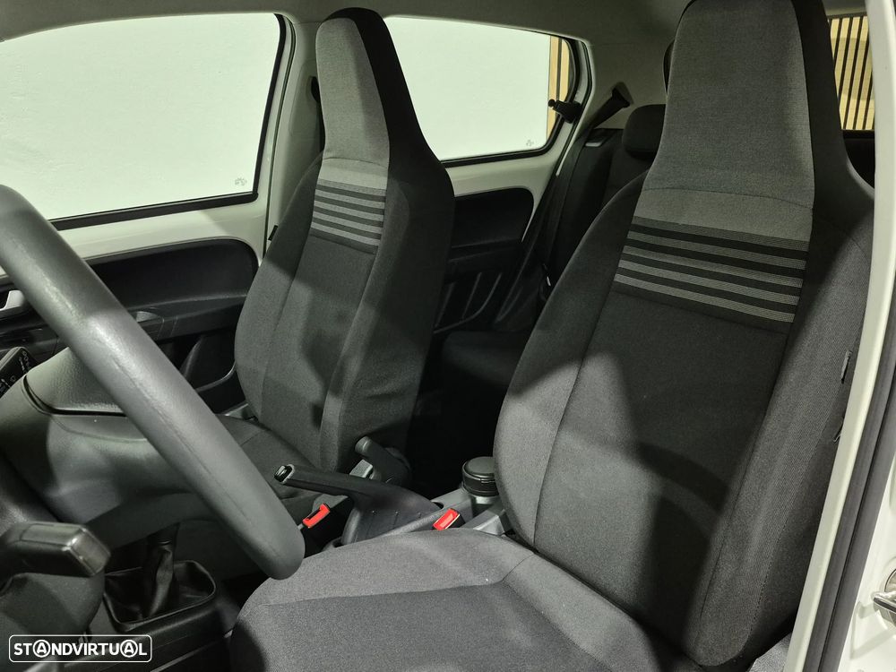 VW Up! 1.0 BMT Move - 14