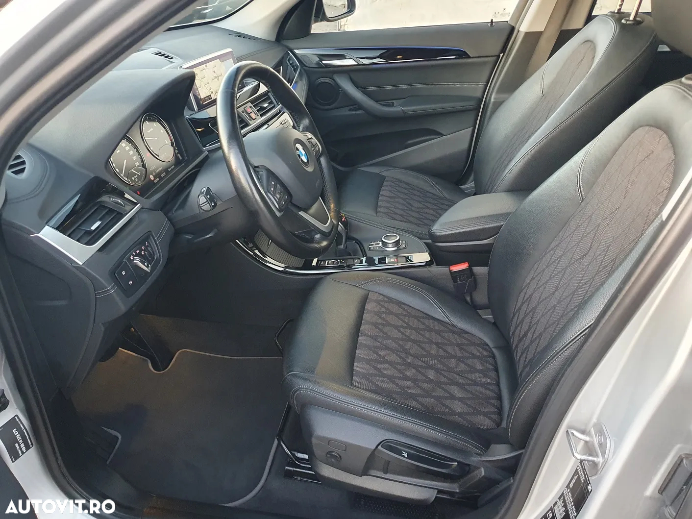 BMW X1 xDrive20d AT - 11