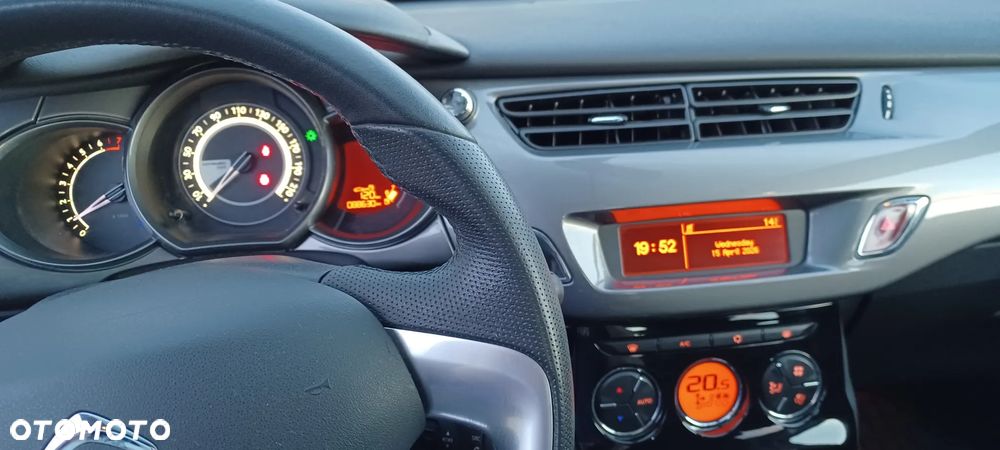 Citroën C3 Pure Tech (VTi) 82 Exclusive - 15