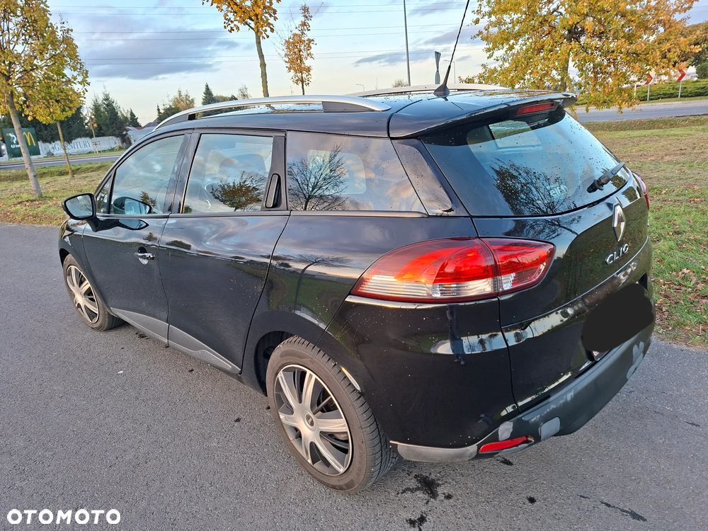 Renault Clio - 2