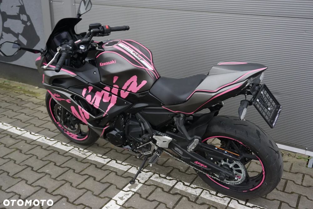 Kawasaki Ninja - 16