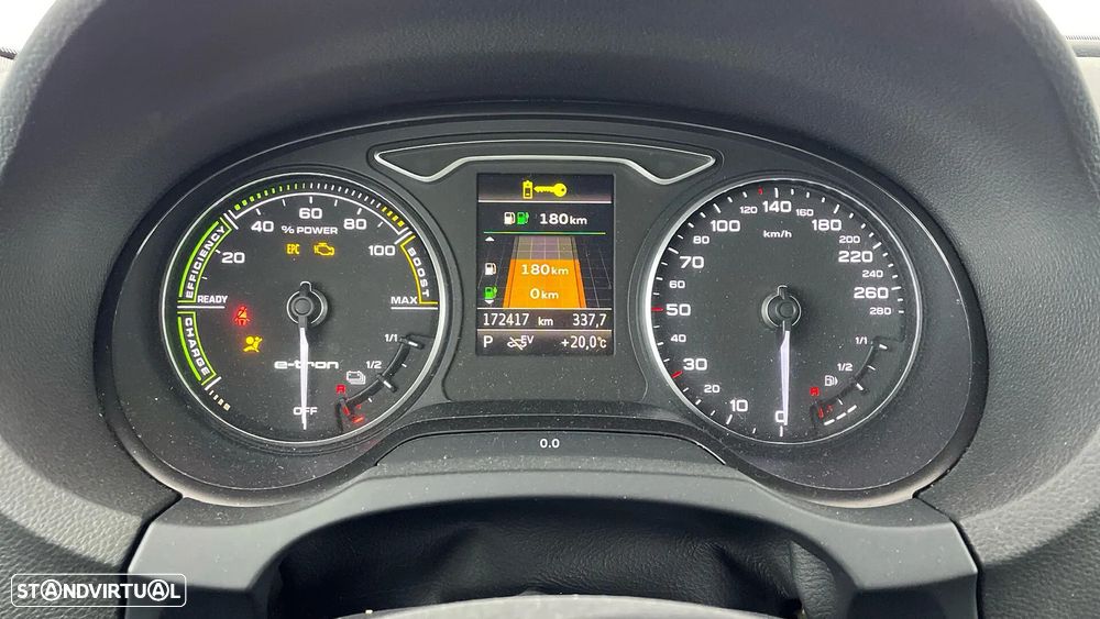 Audi A3 Sportback e-tron 1.4 TFSI Sport S tronic - 33