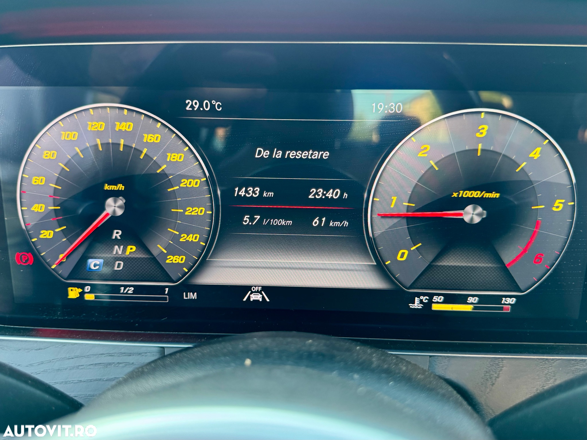 Mercedes-Benz E - 35