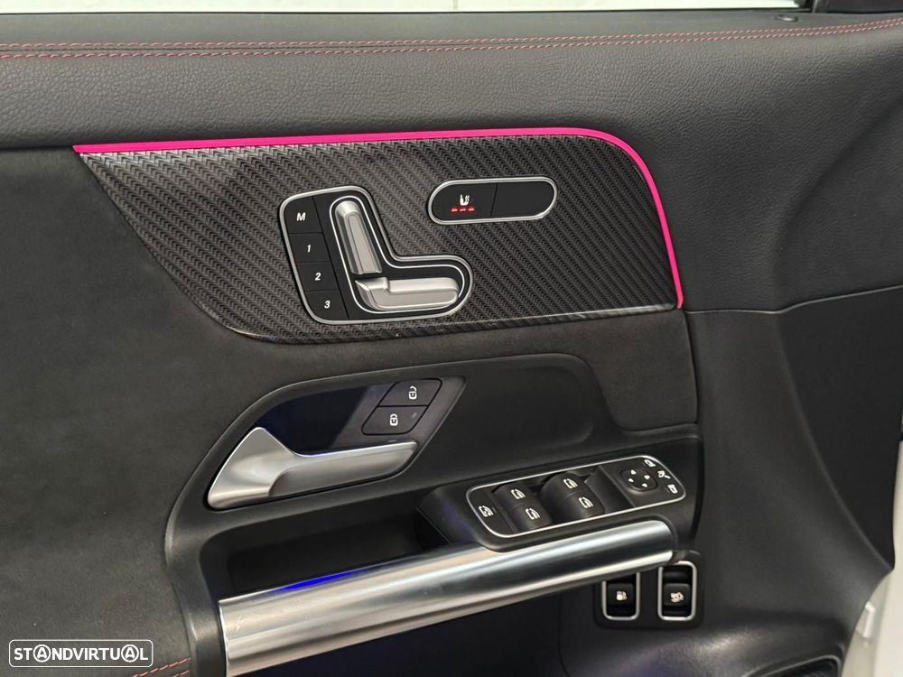 Mercedes-Benz GLA 250 e AMG Line - 41