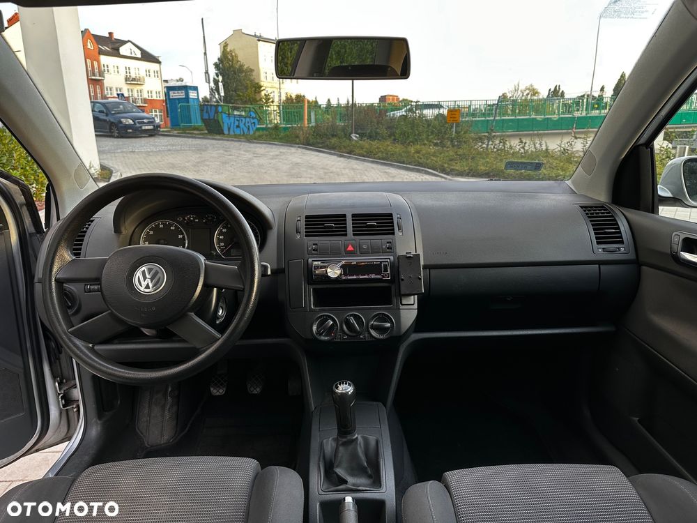 Volkswagen Polo 1.4 FSI - 10