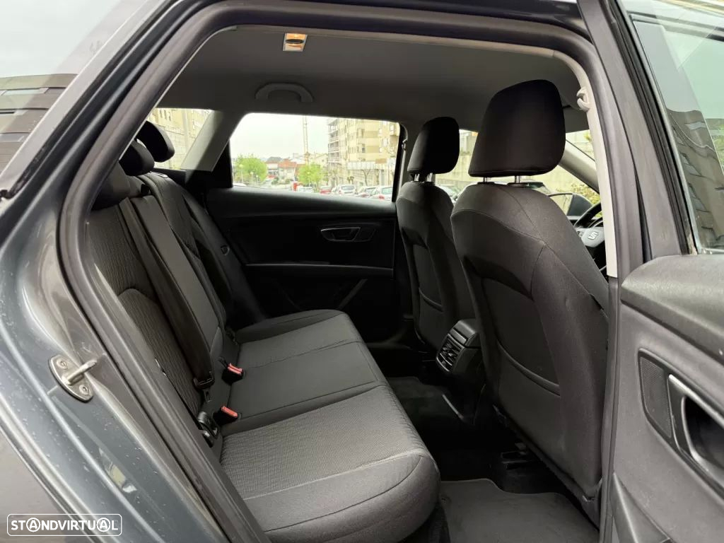 SEAT Leon ST 1.6 TDI Style Ecomotive - 14