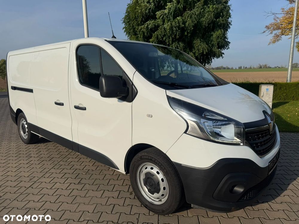 Renault Trafic - 16