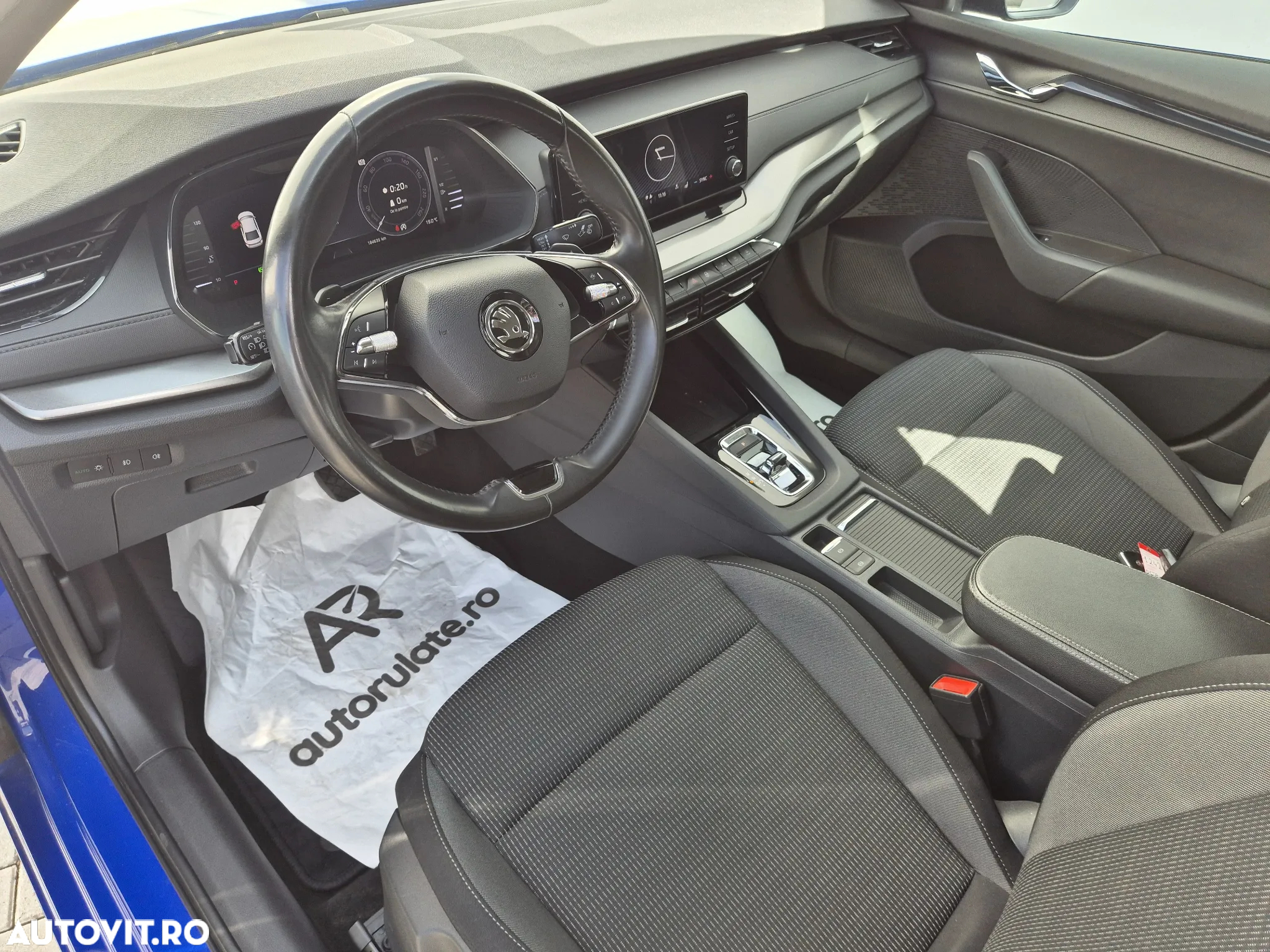 Skoda Octavia 2.0 TDI DSG Ambition - 9