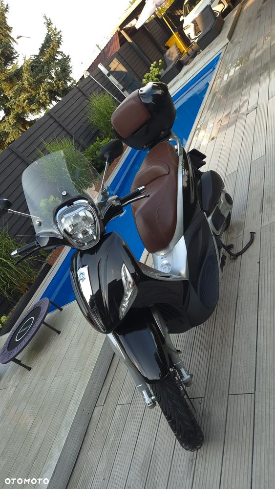 Piaggio Beverly - 6