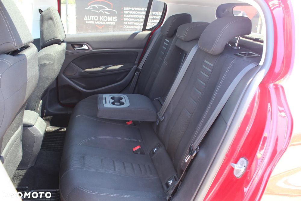 Peugeot 308 2.0 HDi Allure - 22