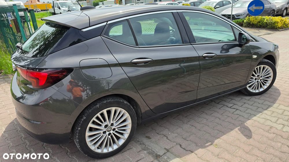 Opel Astra 1.4 Turbo Innovation - 17