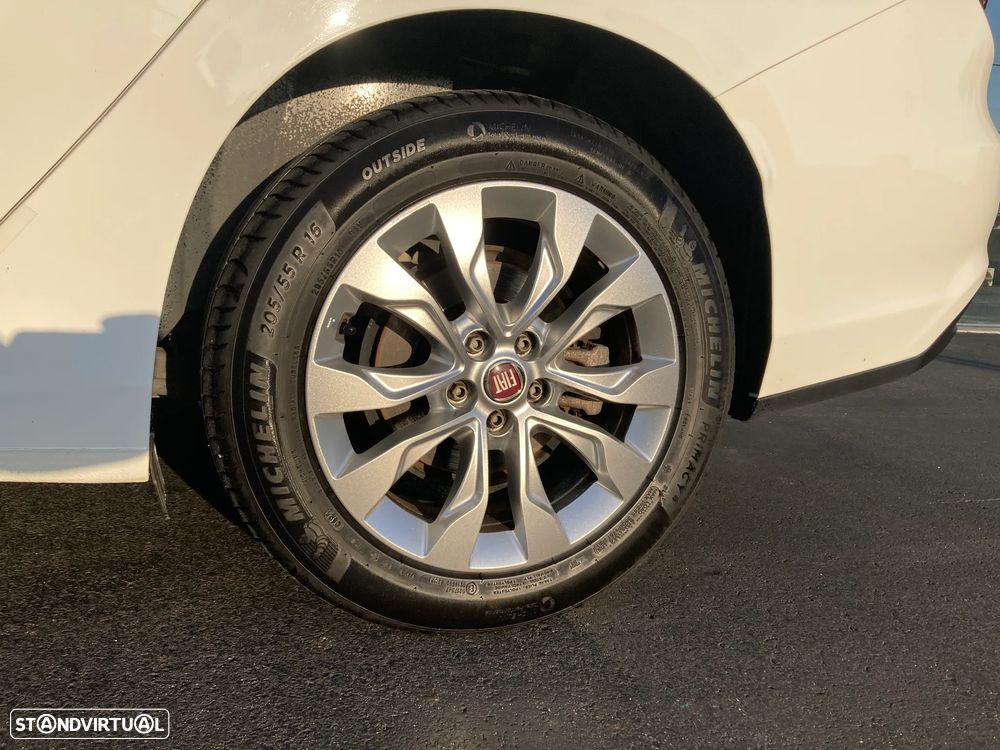 Fiat Tipo Station Wagon 1.3 M-Jet Easy - 11