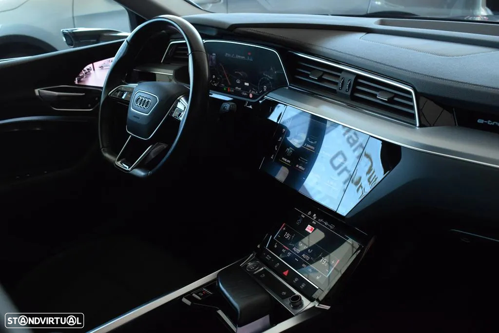Audi e-tron 55 quattro Advanced - 44