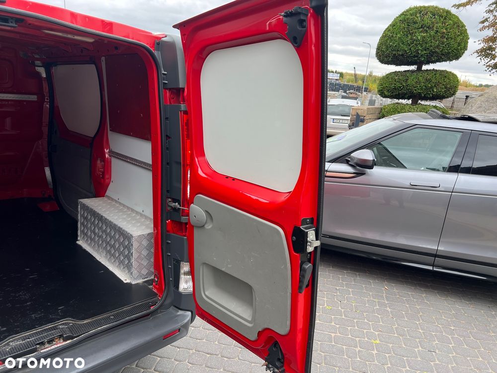 Renault Trafic - 17