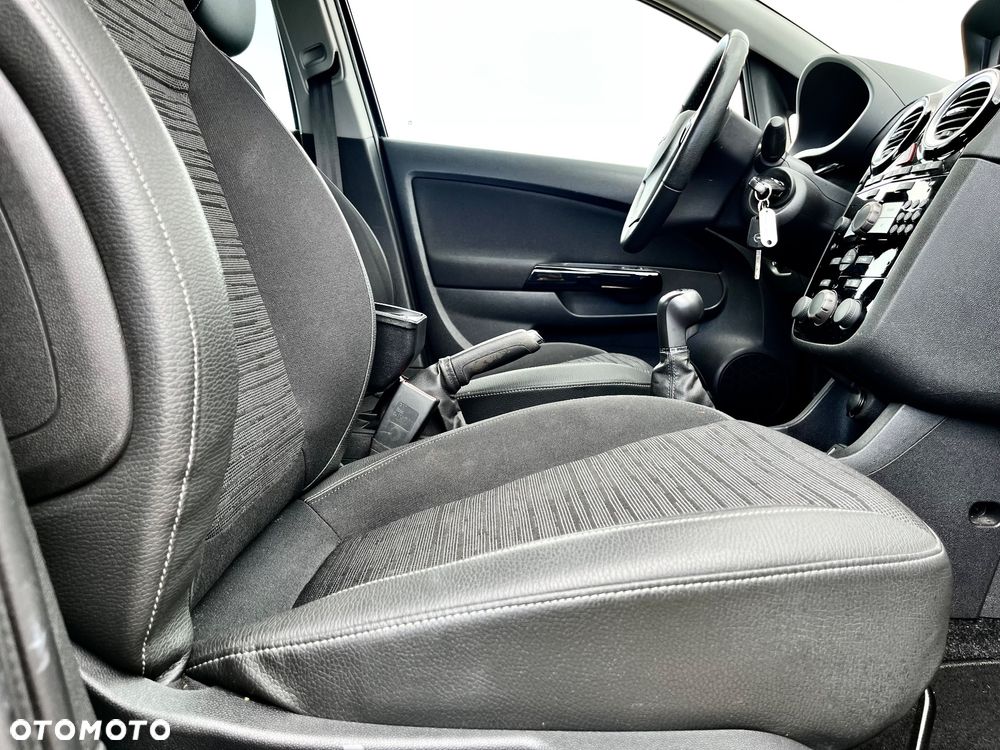 Opel Corsa 1.4 16V Energy - 12