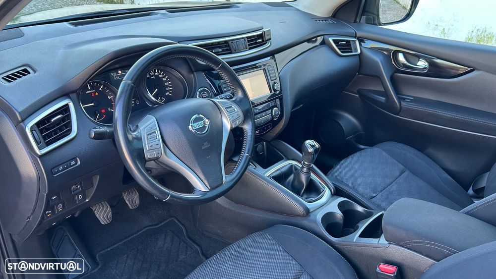 Nissan Qashqai 1.5 dCi Tekna Sport 18 129g - 11