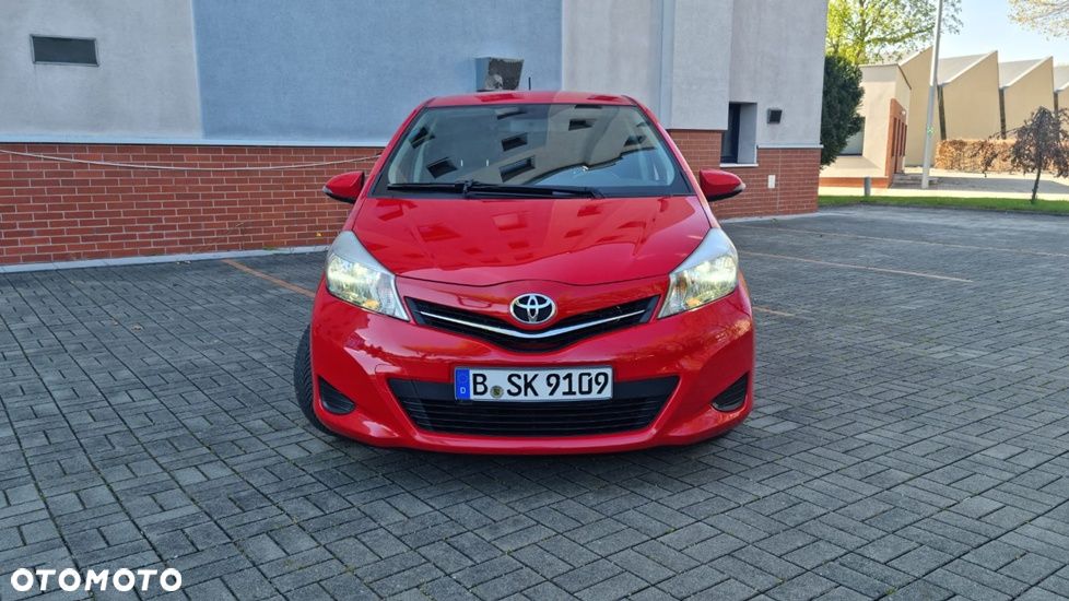Toyota Yaris 1.33 Premium - 7